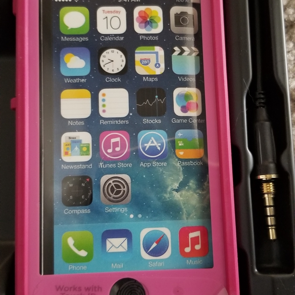 Iphone 5 lifevproof case